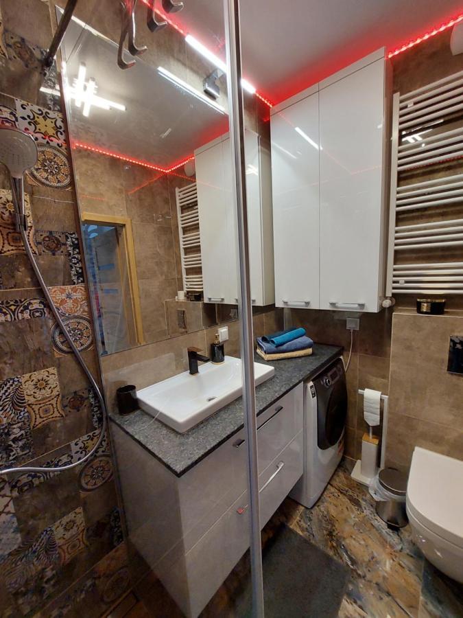 Kamienica Park 91 Apartment ชเตชชิน ภายนอก รูปภาพ